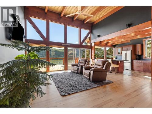 1917 Bass Road, Williams Lake, BC - Indoor