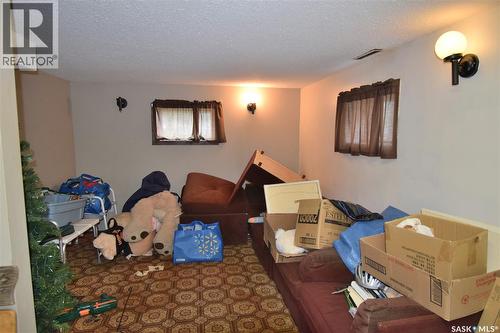 579 25Th Street E, Prince Albert, SK - Indoor