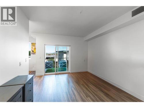 3634 Mission Springs Drive Unit# 403, Kelowna, BC - Indoor