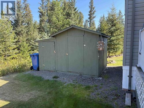54 208 8Th Street, 100 Mile House, BC - Outdoor