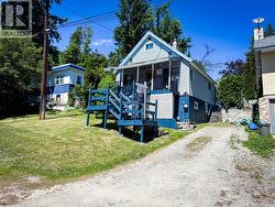 2246 Kootenay Avenue Rossland, BC V0G 1Y0