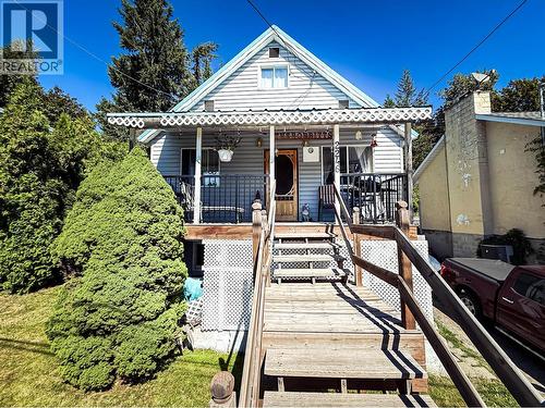 2246 Kootenay Avenue  Rossland, BC V0G 1Y0