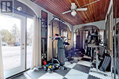 36 John Street, Cambridge, ON - Indoor Photo Showing Gym Room