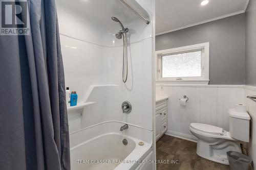 11241 Imperial Road, Malahide, ON - Indoor Photo Showing Bathroom