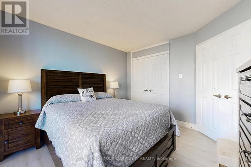 603 - 50 Kingsbridge Garden Circle, Mississauga, ON - Indoor Photo Showing Bedroom