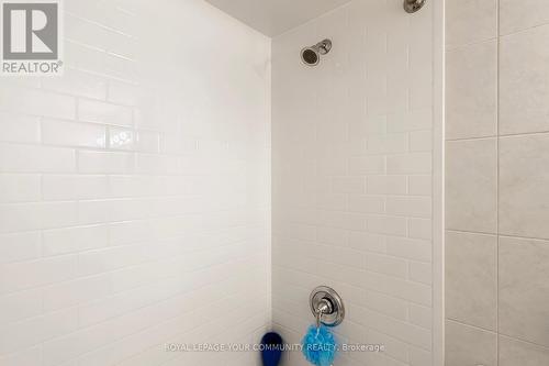 603 - 50 Kingsbridge Garden Circle, Mississauga, ON - Indoor Photo Showing Bathroom