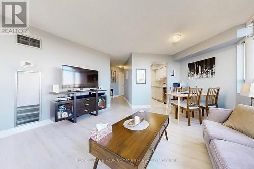 603 - 50 Kingsbridge Garden Circle, Mississauga, ON - Indoor Photo Showing Living Room