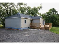 542 Salisbury RD  Moncton, NB E1E 1B8