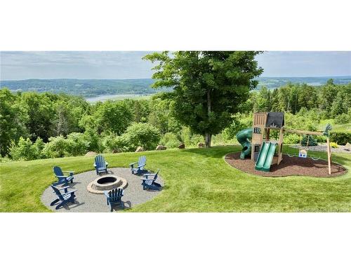 207 Carlisle Rd, Douglas, NB 