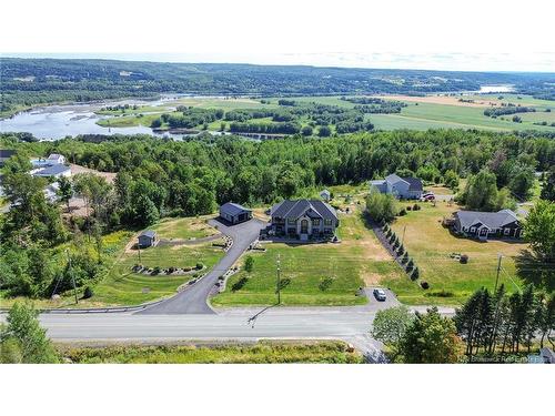 207 Carlisle Rd, Douglas, NB 