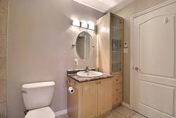 Ensuite bathroom - 