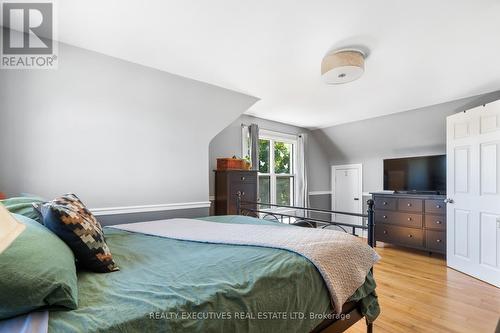 12705 Maple Ridge Road, North Dundas, ON - Indoor Photo Showing Bedroom