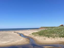 27 Old Ferry Road  Bayfield, NS B0H 1R0