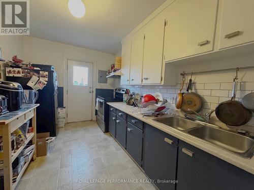 Apt 3 Kitchen - 53 Spruce Street, Ottawa, ON - Indoor Photo Showing Kitchen With Double Sink
