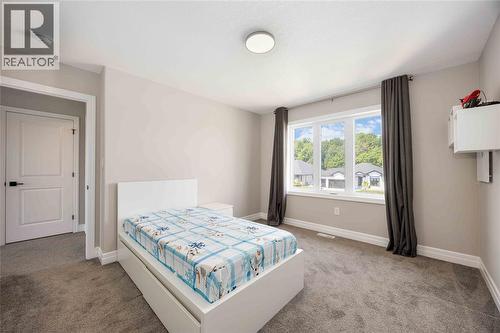 3559 Mia Lane, Plympton-Wyoming, ON - Indoor Photo Showing Bedroom