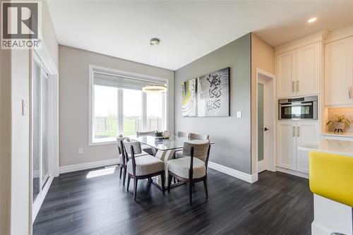 3559 Mia Lane, Plympton-Wyoming, ON - Indoor Photo Showing Dining Room