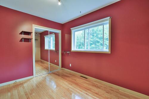 Bedroom - 828 Rg St-Esprit, L'Épiphanie, QC - Indoor Photo Showing Other Room