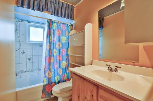 Bathroom - 828 Rg St-Esprit, L'Épiphanie, QC - Indoor Photo Showing Bathroom