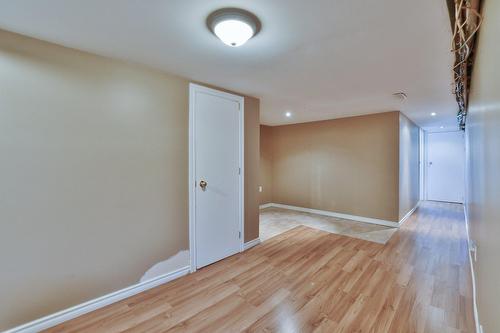 Passageway - 828 Rg St-Esprit, L'Épiphanie, QC - Indoor Photo Showing Other Room