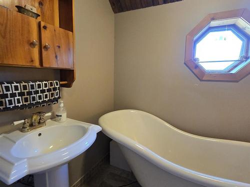 582 Highway 331, Mill Village, NS 