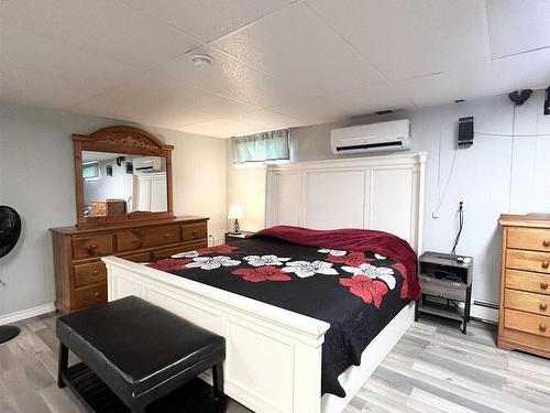 8 Smith Avenue, Springhill, NS 