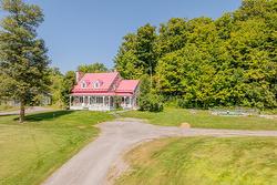 970 Ch. du Roy  Deschambault-Grondines, QC G0A 1W0