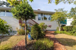 1130 Nelson St  Nanaimo, BC V9S 2K3