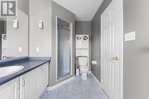 13 Burnstown Circle, Brampton, ON - Indoor Photo Showing Bathroom