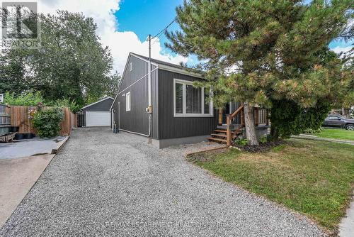 1 WAVERLEY ROAD  St. Catharines, ON L2M 5T5