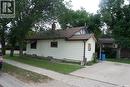 221 7Th Avenue W, Assiniboia, SK  - Outdoor 