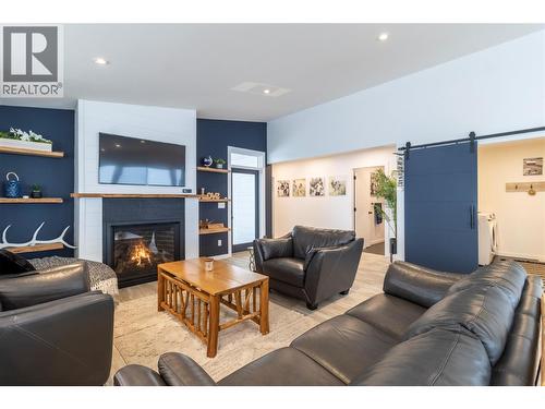 2521 Panoramic Way, Blind Bay, BC - Indoor Photo Showing Living Room With Fireplace