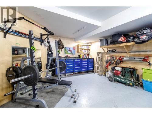 2521 Panoramic Way, Blind Bay, BC - Indoor