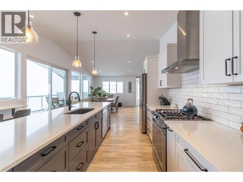 2521 Panoramic Way, Blind Bay, BC - Indoor Photo Showing Kitchen With Upgraded Kitchen