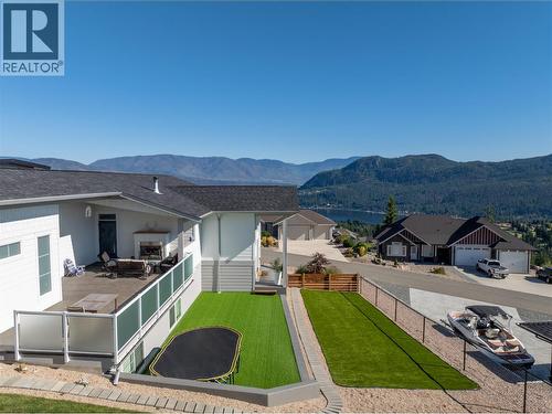 2521 Panoramic Way, Blind Bay, BC - Outdoor