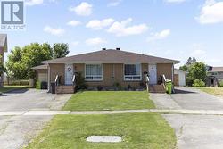 105-107 Pozzebon CRES  Sault Ste. Marie, ON P6C 6B4