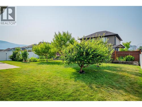 1532 Aspen Lane, Castlegar, BC - Outdoor