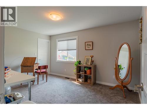 1532 Aspen Lane, Castlegar, BC - Indoor