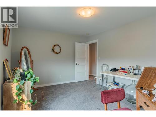 1532 Aspen Lane, Castlegar, BC - Indoor Photo Showing Other Room