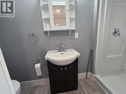 356 Connaught Street, Vanderhoof, BC - Indoor Photo Showing Bathroom