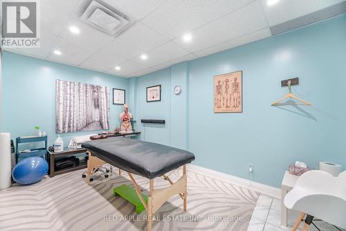 799 Bloor Street W, Toronto, ON 