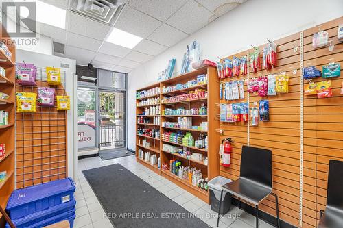 799 Bloor Street W, Toronto, ON 