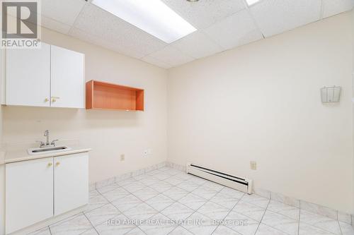 799 Bloor Street W, Toronto, ON 