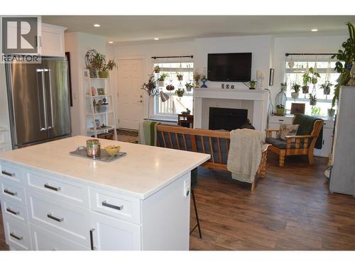 8187 Donaldson Drive, Grand Forks, BC 