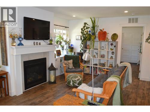 8187 Donaldson Drive, Grand Forks, BC 