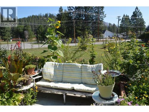 8187 Donaldson Drive, Grand Forks, BC 