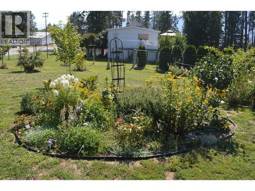 8187 Donaldson Drive, Grand Forks, BC 