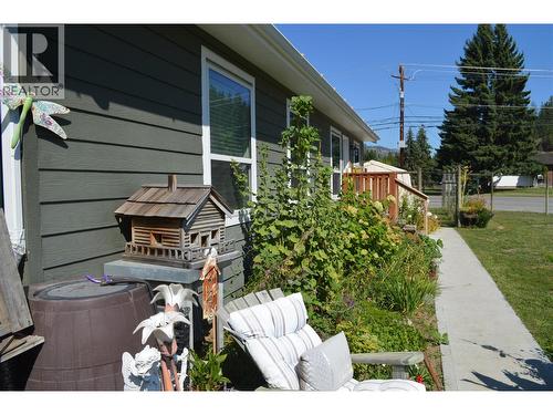 8187 Donaldson Drive, Grand Forks, BC 