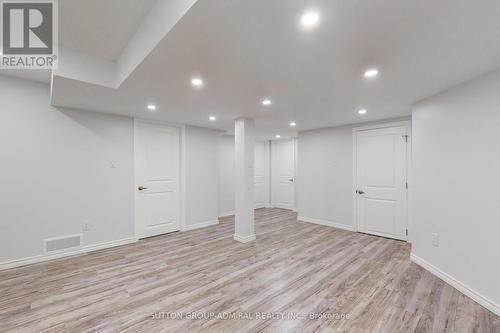 3 Cypress Point Street, Barrie, ON - Indoor