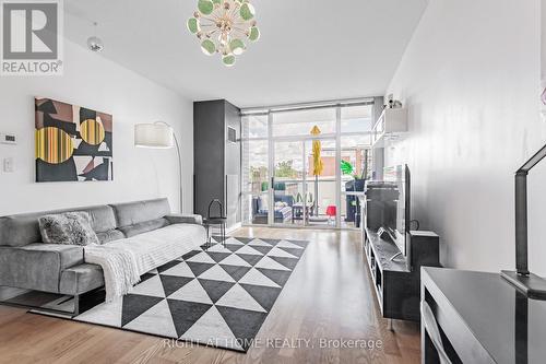 405 - 70 Port Street E, Mississauga, ON - Indoor