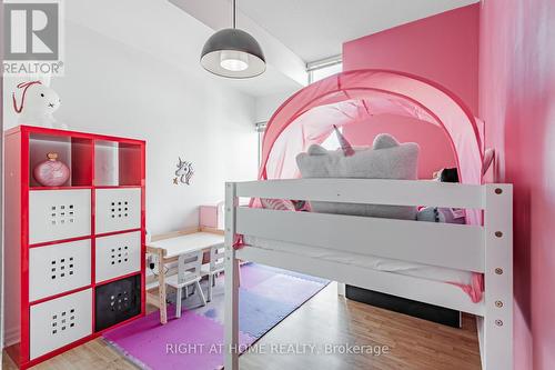 405 - 70 Port Street E, Mississauga, ON - 